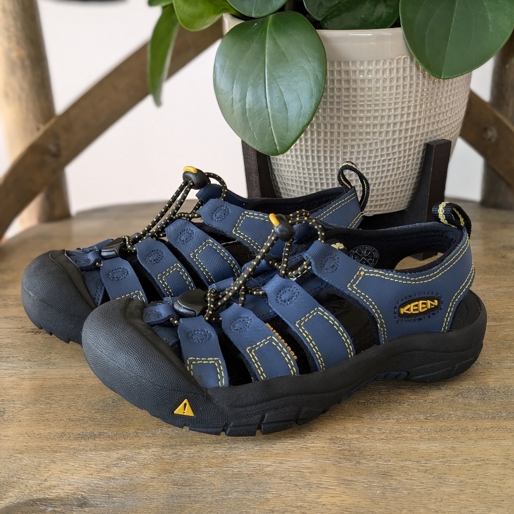 Keen Blue Newport XT 13 Outdoor Hiking Sandal 0205